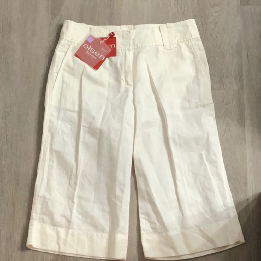 OLSEN Ella Brand New Women's Size 36 White Bermuda Shorts